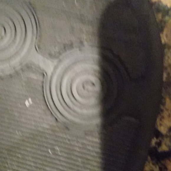 Shoes - Picture 6 of 8